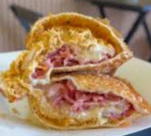 Pastel frango, calabresa, queijo, milho