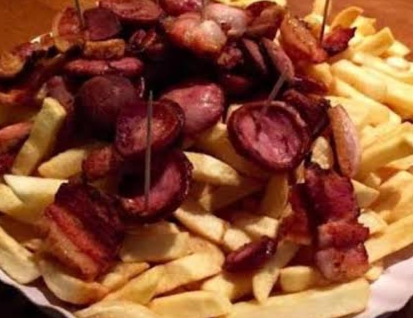 Batata frita recheada M